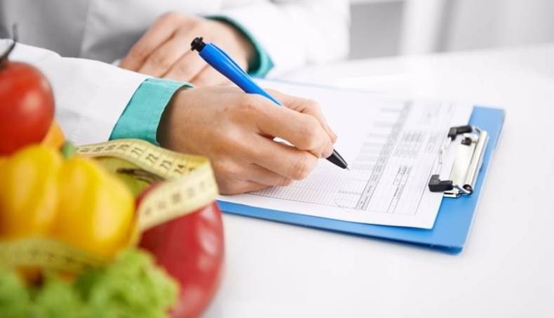 Obesity in Women: How Naturopathy Helps Balance Hormones and Weight
